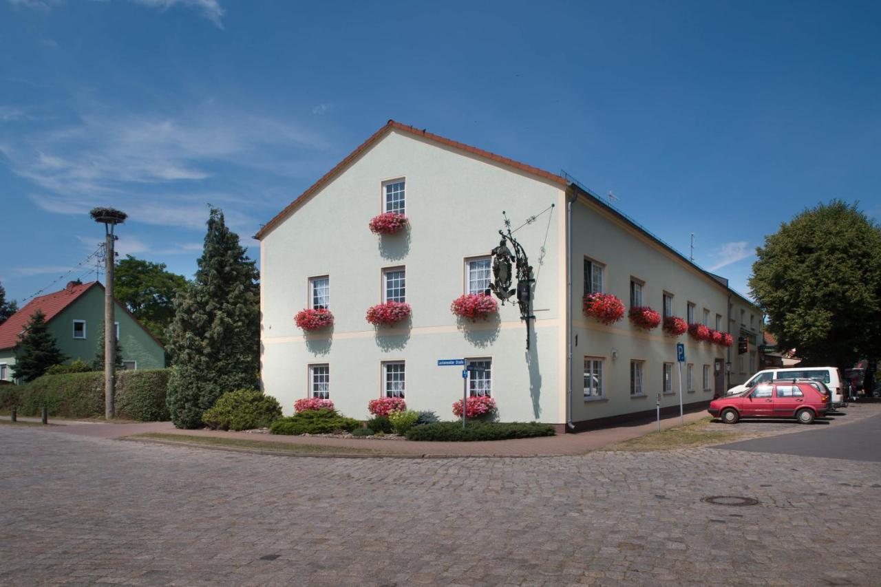 Hotel & Gasthaus Zum Eichenkranz Luckenwalde Exterior photo
